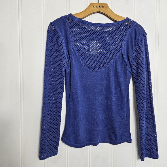 We The Free Solar Eclipse Top Womens Blue Mesh Panel Longsleeve Shirt Size S - Picture 6 of 11